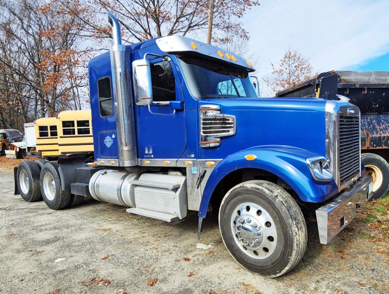2010 FREIGHTLINER SLEEPER