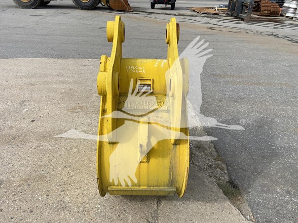 STRICKLAND-24-TAC-BKT-IM4259-3 STRICKLAND-24-TAC-BKT-IM4259-3