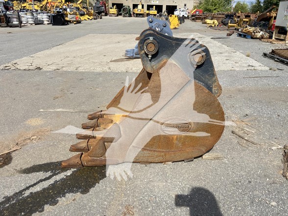 Severe Duty STRICKLAND 36" DIGGING BKT IM3751 Severe Duty STRICKLAND 36" DIGGING BKT IM3751