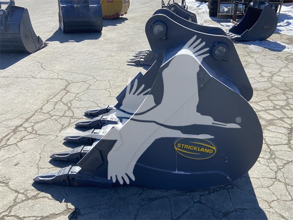 Severe Duty STRICKLAND 42" DIGGING BKT IM4393 Severe Duty STRICKLAND 42" DIGGING BKT IM4393