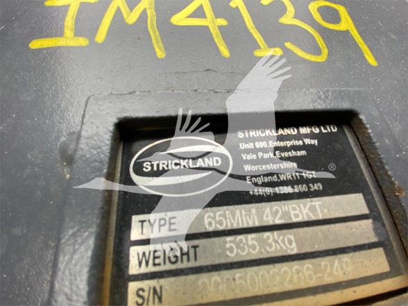 STRICKLAND-42-DIGGING-BUCKET-IM4139-3 STRICKLAND-42-DIGGING-BUCKET-IM4139-3