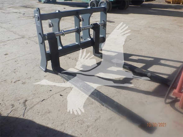 STRICKLAND-72-FORKS-IM4300-2 STRICKLAND-72-FORKS-IM4300-2