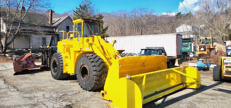 JOHN DEERE 844 LOADER
