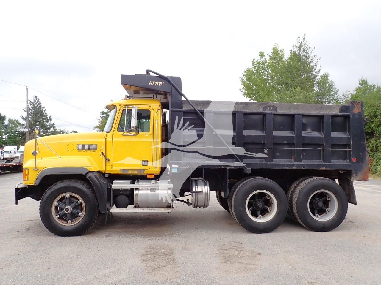 1998-MACK-CL713-TK895-3 1998-MACK-CL713-TK895-3