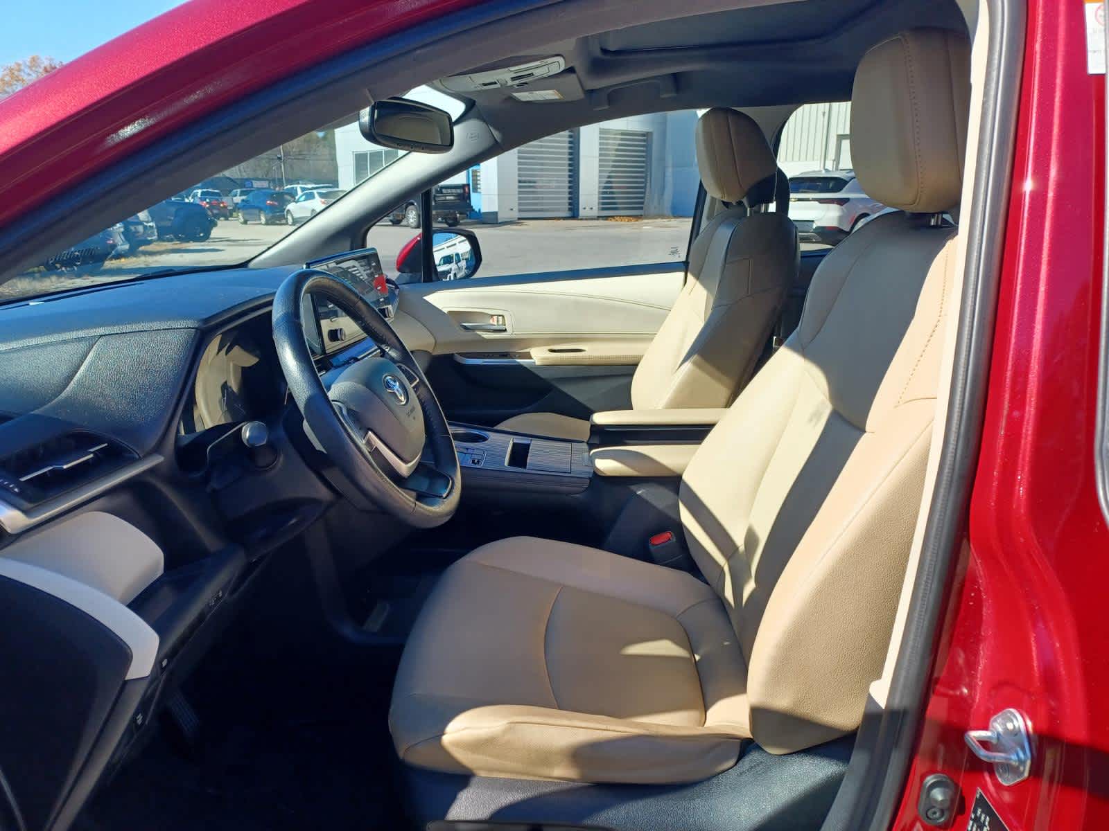 2022-Toyota-Sienna-U3305C-6 2022-Toyota-Sienna-U3305C-6