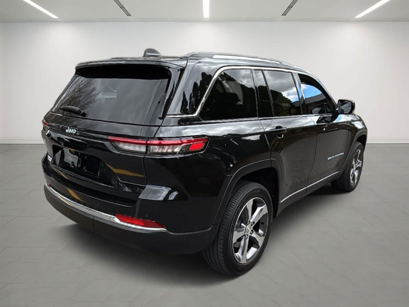 2023-Jeep-Grand-Cherokee-4xe-P10488-4 2023-Jeep-Grand-Cherokee-4xe-P10488-4