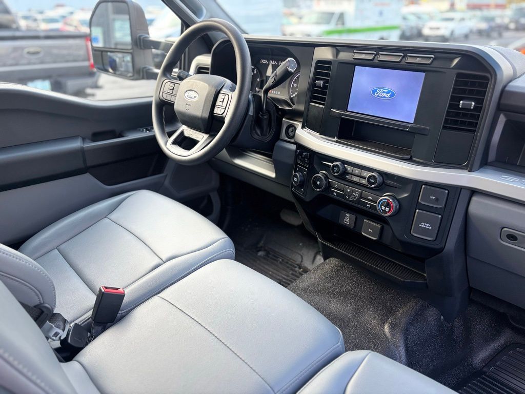 2024-Ford-F-550SD-stkFM7969-8 2024-Ford-F-550SD-stkFM7969-8