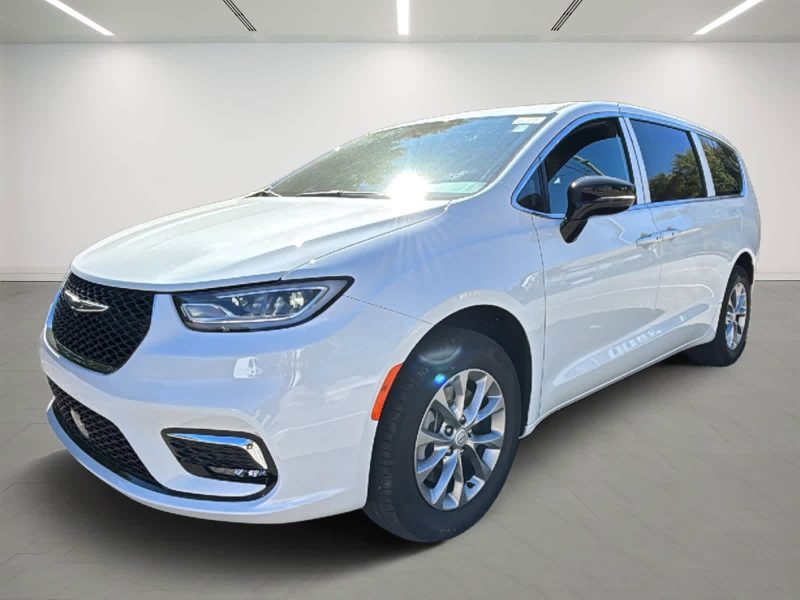 2026 Chrysler Pacifica