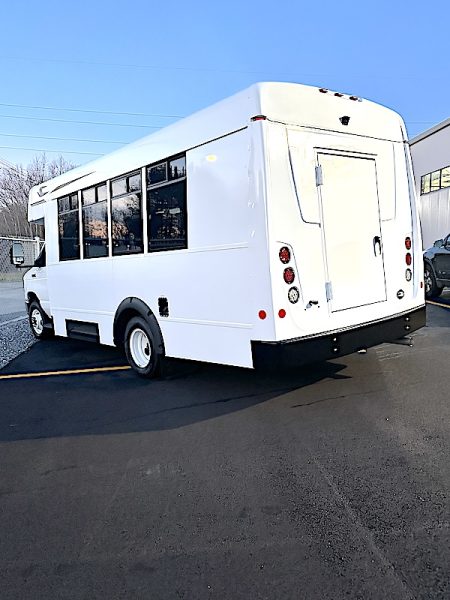2026 FORD E-SERIES 14 PASSENGER COMMERCIAL SHUTTLE BUS