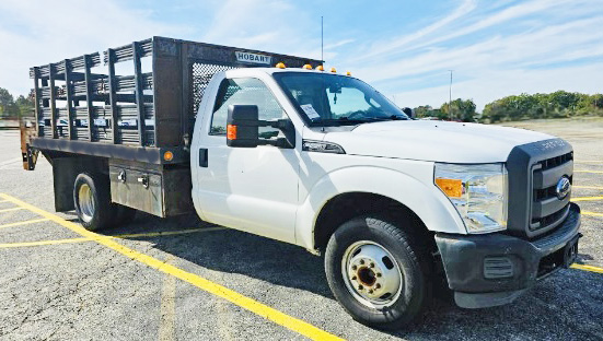 2014 FORD F350 DRW 12’ RACK BODY W/POWER GATE