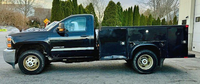 2019 CHEVY K3500 UTILITY DRW 4X4 – Others Available