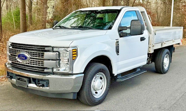 2019 FORD F250 SD 8’ ALUMINUM FLATBED W/FOLD-DOWN SIDES