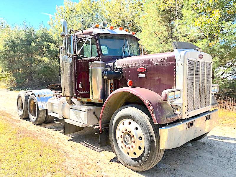1985 Peterbilt 359 Tractor