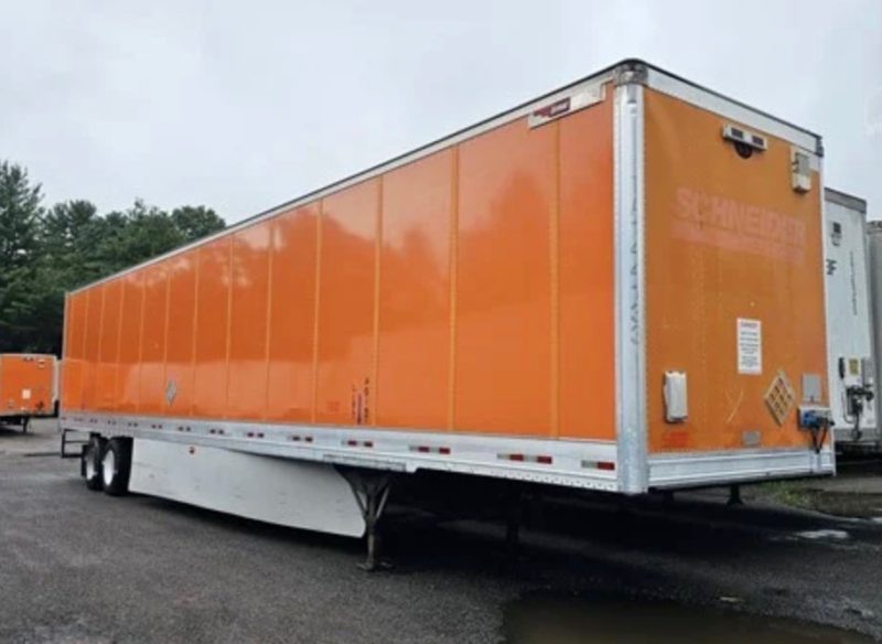 2013 HYUNDAI 53’. Composite Plate Van