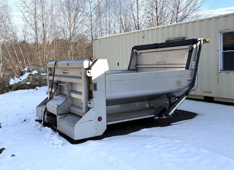 Elliptical Salt Spreader Bodies