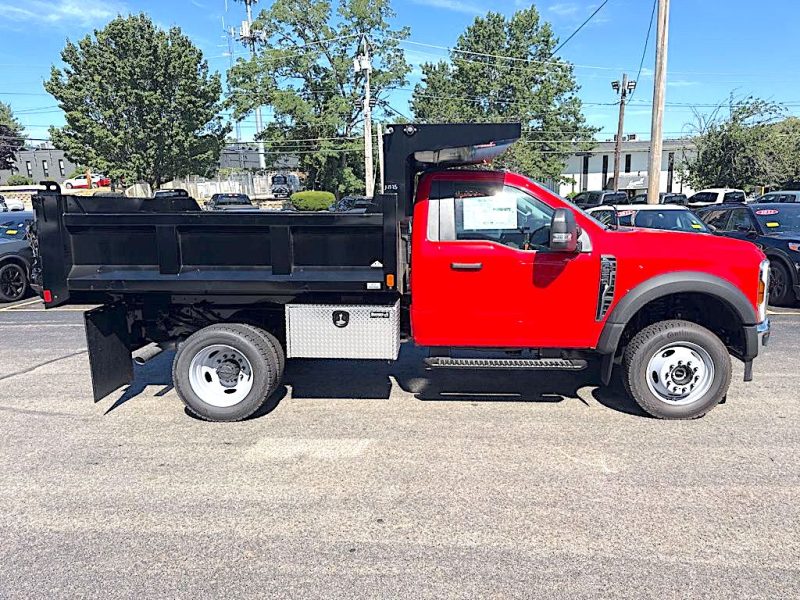 2025 FORD F550 DUMP
