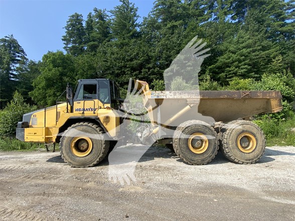 2011 KOMATSU HM400-2 RT5403