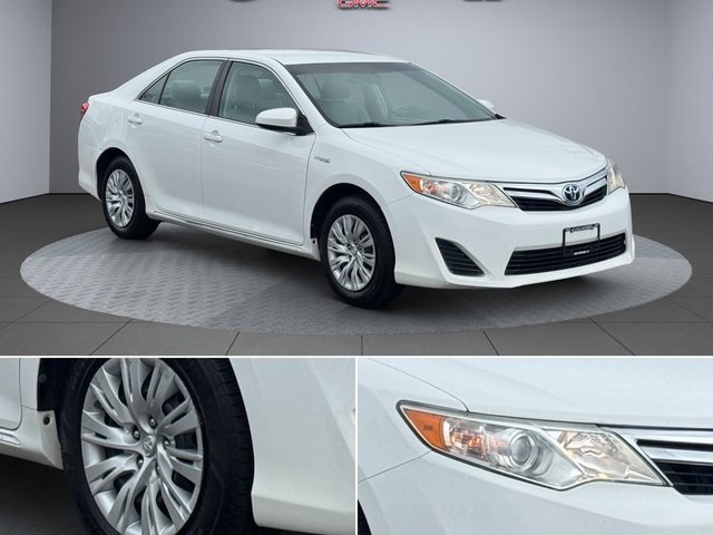2014 Toyota Camry Hybrid 4D Sedan LE stk#5435