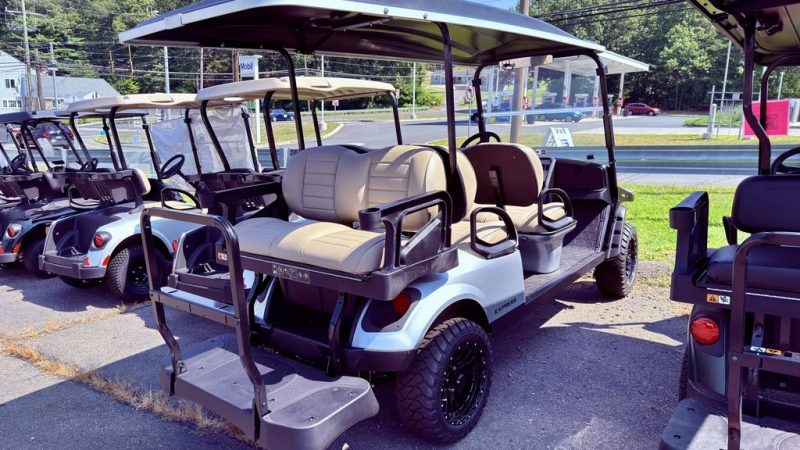 2026 E-Z-GO Express 6 Gas Lifted Platinum