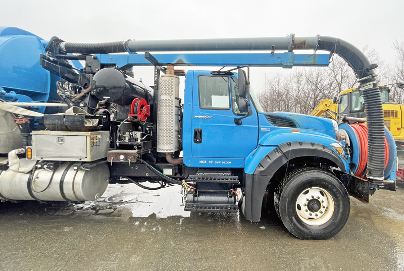 2012 VACTOR 2100PD