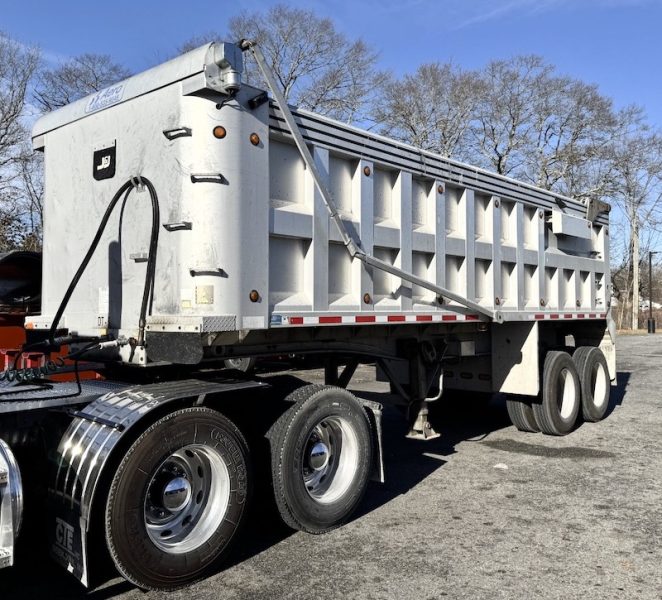 2004 J&J 26’ ALUMINUM DUMP TRAILER