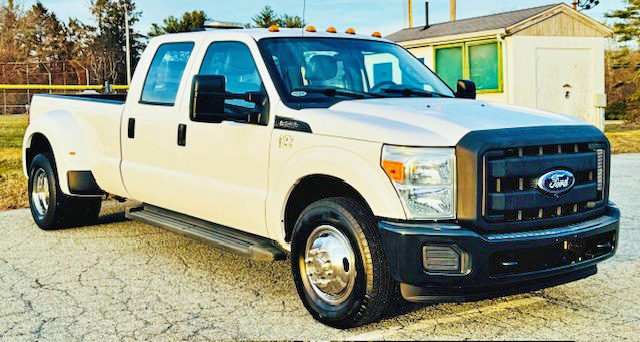 2016 FORD F350 DRW CREW CAB DUALLY 2WD.