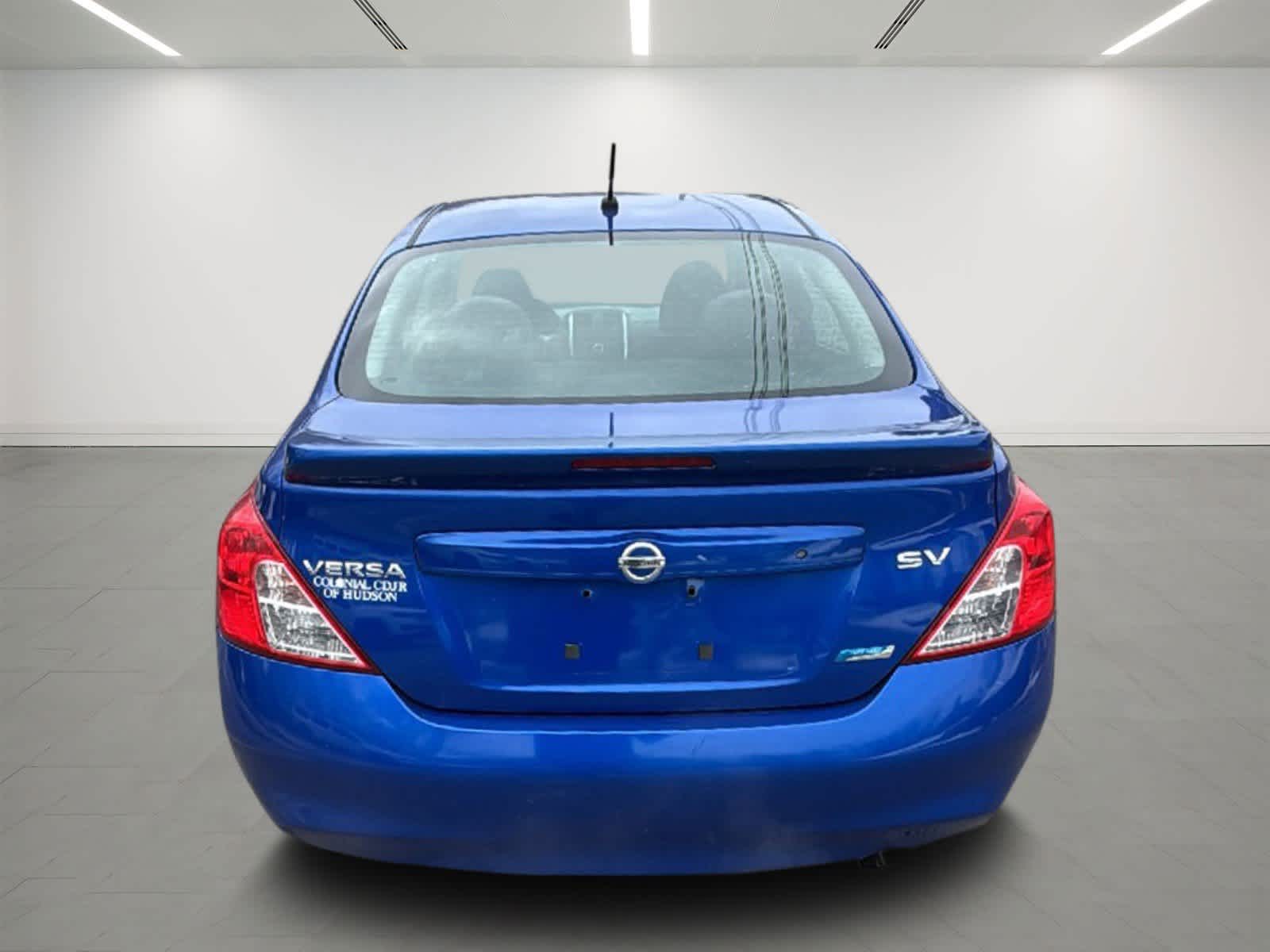 2013-Nissan-Versa-P10504A-3 2013-Nissan-Versa-P10504A-3