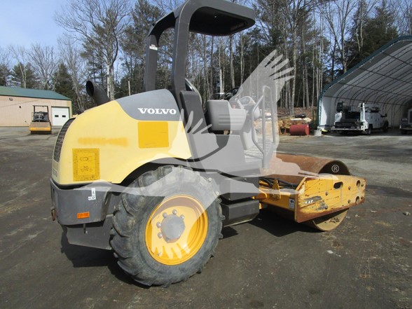 2015-VOLVO-SD45D-ID57-5 2015-VOLVO-SD45D-ID57-5