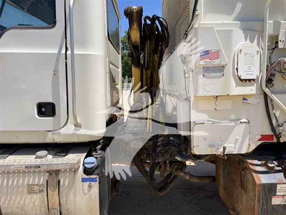 2016-MACK-GRANITE-42FR-MHD-stk339748-7 2016-MACK-GRANITE-42FR-MHD-stk339748-7