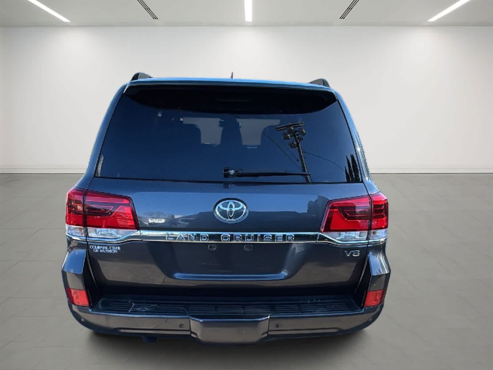 2016-Toyota-Land-Cruiser-P10495A-3 2016-Toyota-Land-Cruiser-P10495A-3