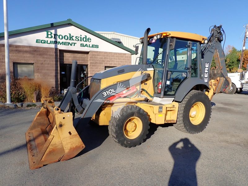 2017 DEERE 310L BH013