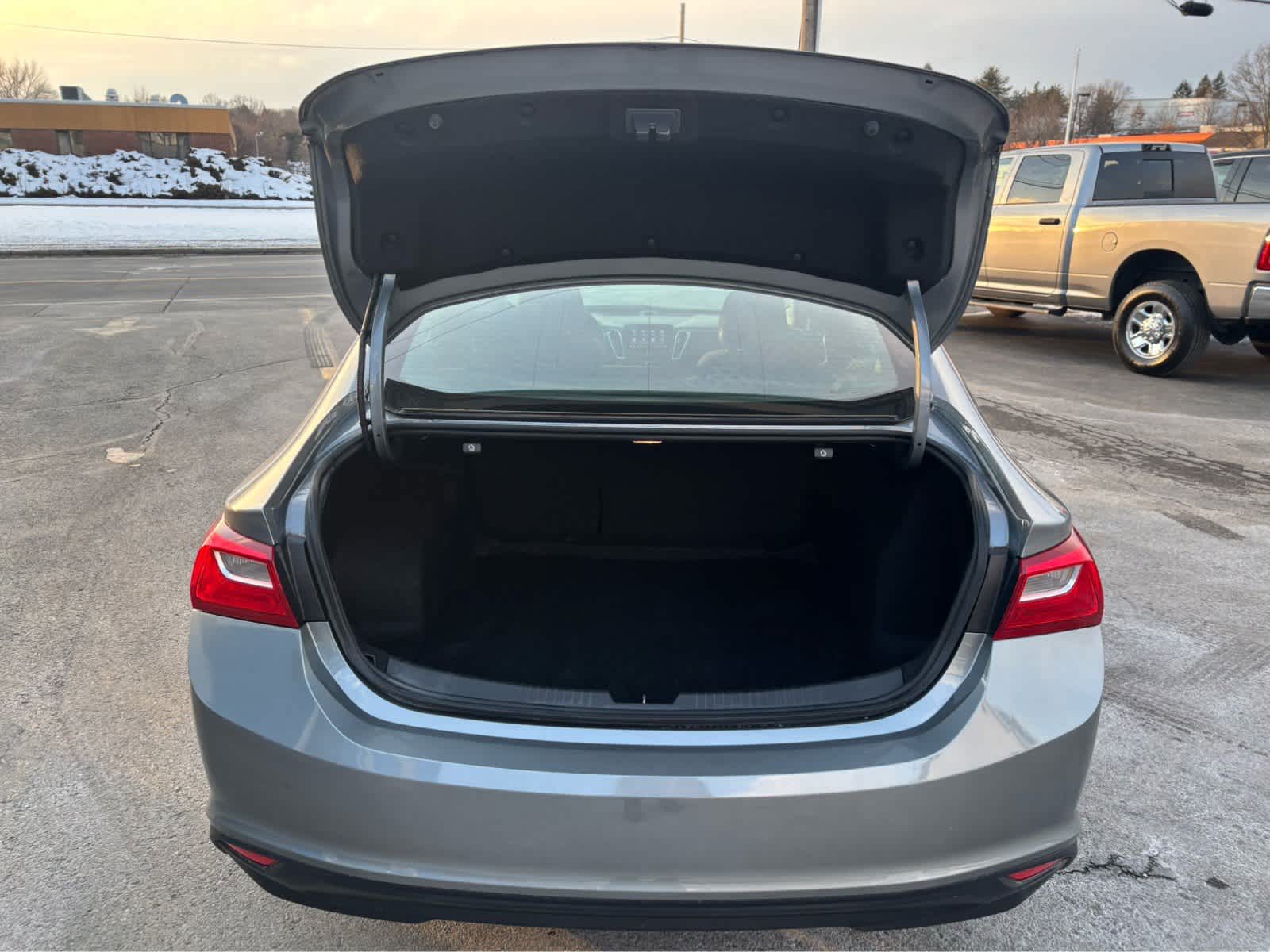 2023-Chevrolet-Malibu-stk5766-7 2023-Chevrolet-Malibu-stk5766-7