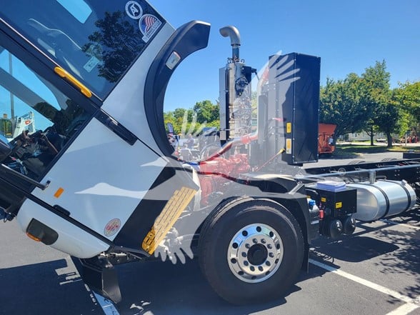 2023-DENNIS-EAGLE-PROVIEW-stk292640-5 2023-DENNIS-EAGLE-PROVIEW-stk292640-5