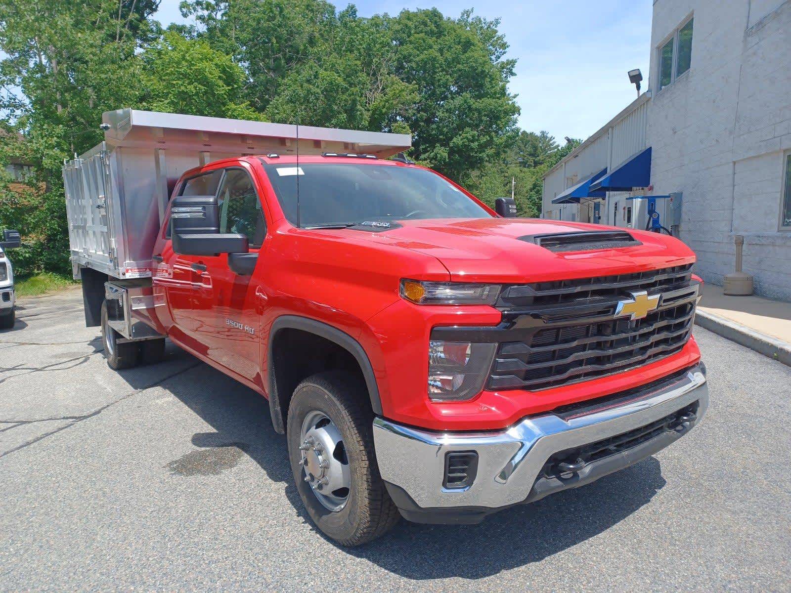 2024-Chevrolet-Silverado-3500HD-24703-2 2024-Chevrolet-Silverado-3500HD-24703-2