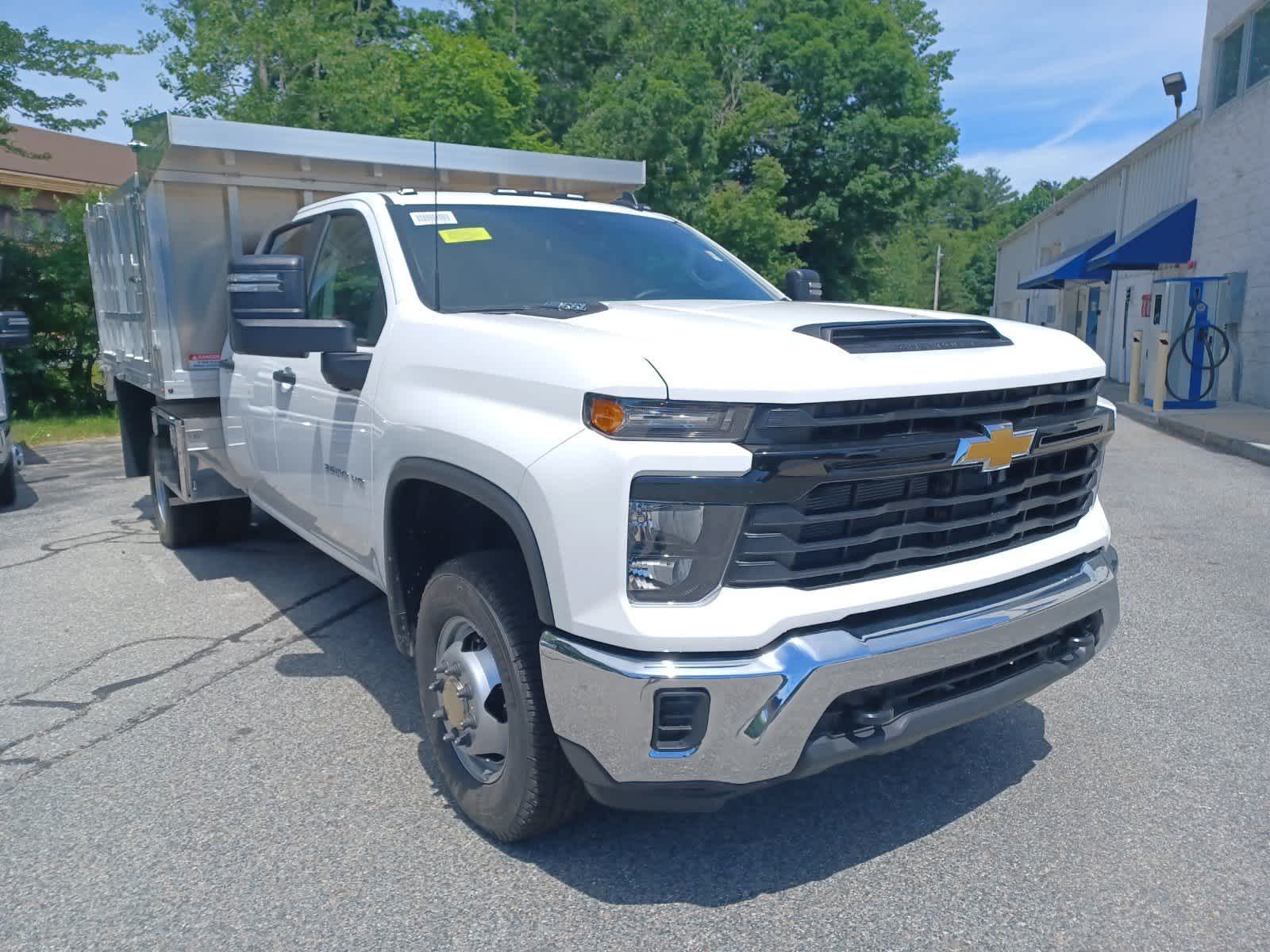 2024-Chevrolet-Silverado-3500HD-24704-1 2024-Chevrolet-Silverado-3500HD-24704-1