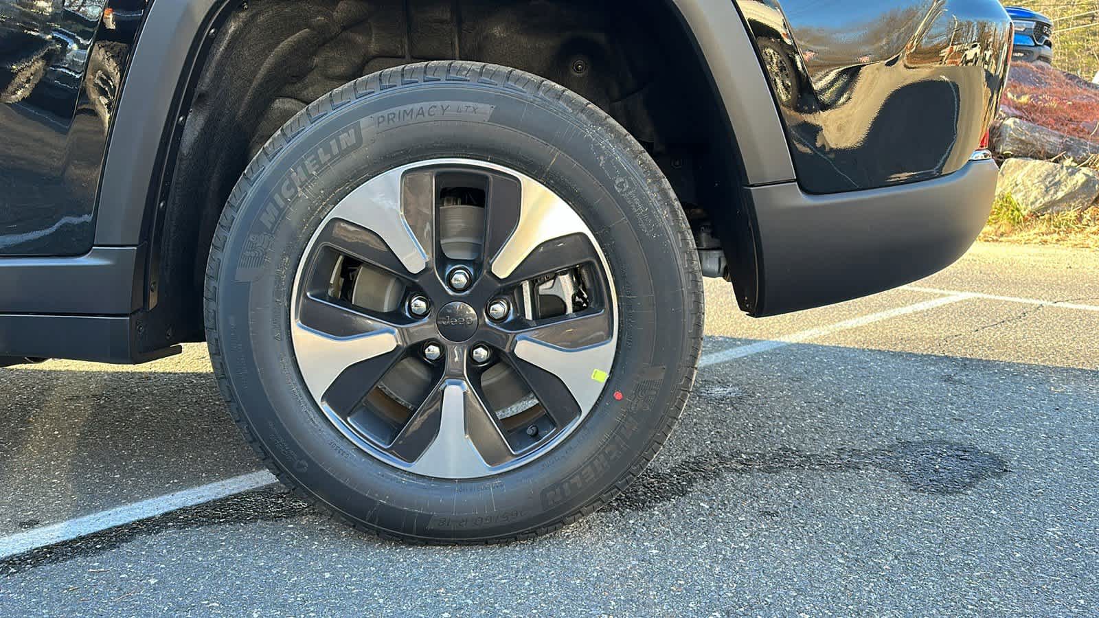 2024-Jeep-Grand-Cherokee-4xe-240074-6 2024-Jeep-Grand-Cherokee-4xe-240074-6