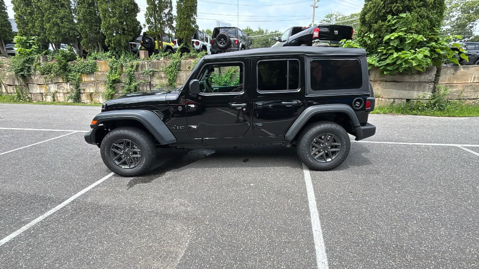 2025-Jeep-Wrangler-250255-1 2025-Jeep-Wrangler-250255-1