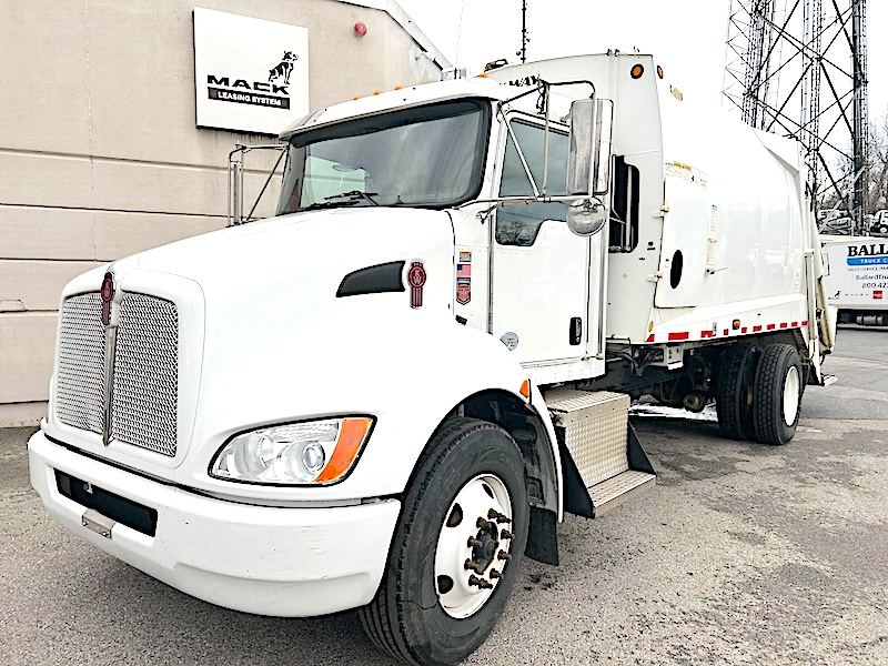 2021 KENWORTH T370 GARBAGE TRUCK – PACKER