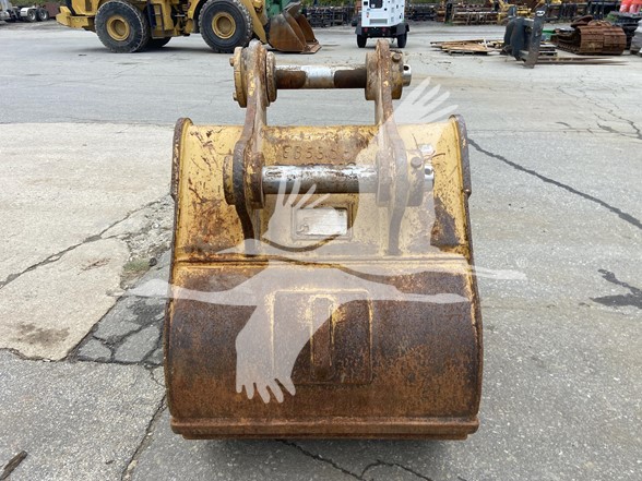 CATERPILLAR-48-CLEANUP-BKT-IM4749-3 CATERPILLAR-48-CLEANUP-BKT-IM4749-3