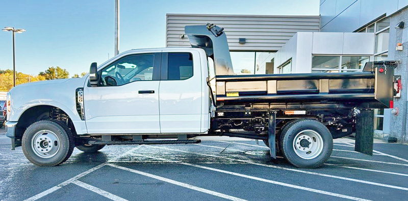 2025 FORD F350 XL SUPER CAB DUMP 4X4