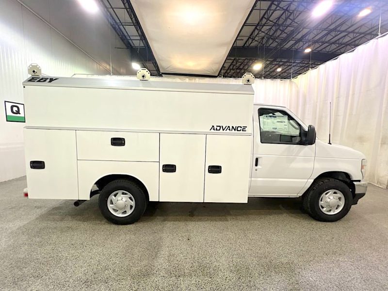 2026 FORD E350 UTILITY VAN