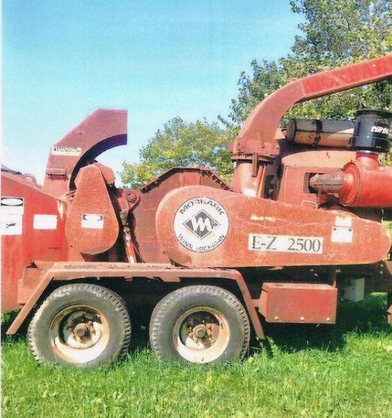 1988 MORBRK MODEL 2500 TREE CHIPPER