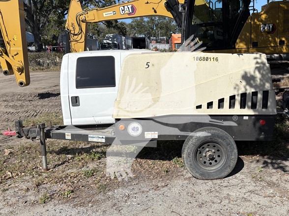 SULLAIR 185 CFM M5706