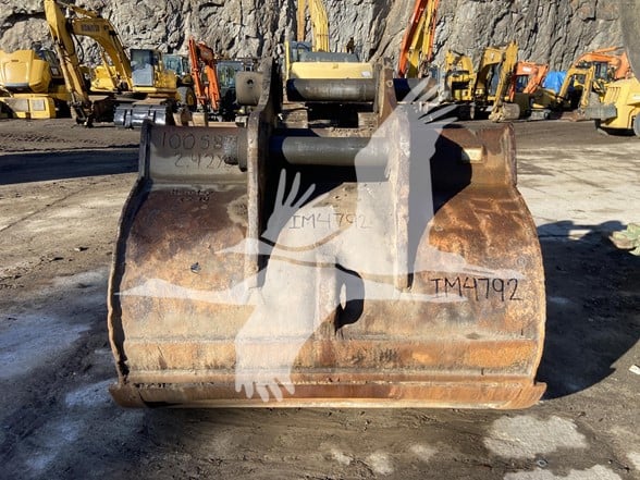 WERK-BRAU-60-DIGGING-BKT-IM4792-2 WERK-BRAU-60-DIGGING-BKT-IM4792-2