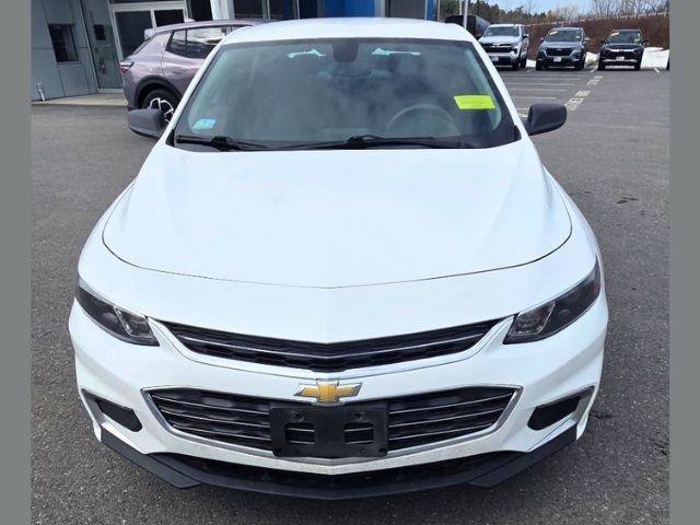 2017-Chevrolet-Malibu-LS-1 2017-Chevrolet-Malibu-LS-1