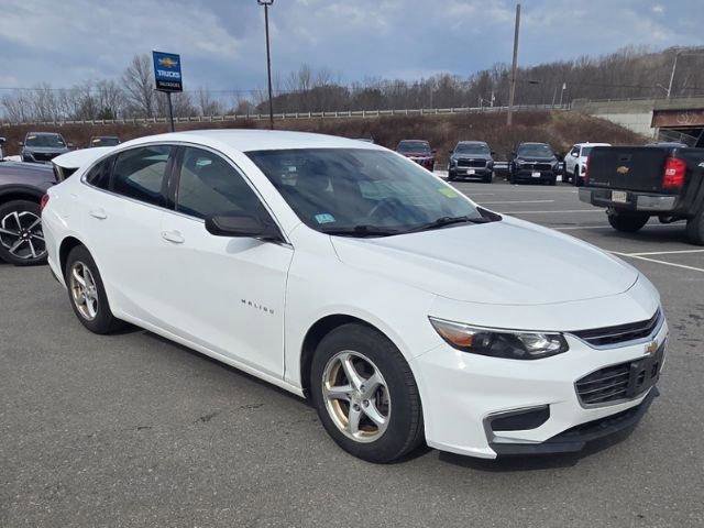 2017 Chevrolet Malibu LS G7575A 2017 Chevrolet Malibu LS G7575A