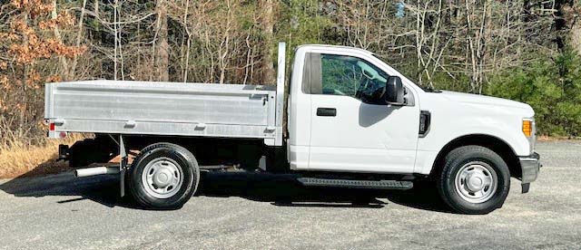ALUMINUM FLATBED W/FOLDDOWN SIDES ALUMINUM FLATBED W/FOLDDOWN SIDES