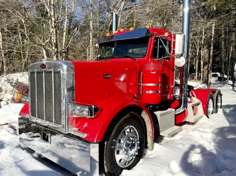 2001 Peterbilt 379 Tractor