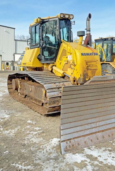 2016  KOMATSU D61PX-24.