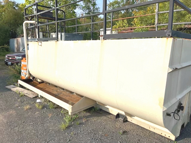 2010 FINN T-330 HYDROSEEDER UNIT